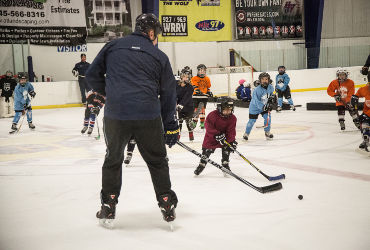 Hockey Camps and Clinics Hockey Camps and Clinics